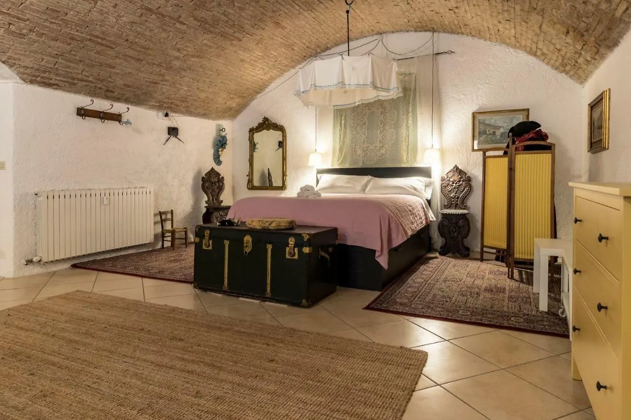 Housmart Castiglione 18 Lejlighed Bologna