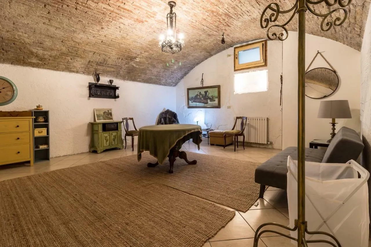 Housmart Castiglione 18 Lejlighed Bologna
