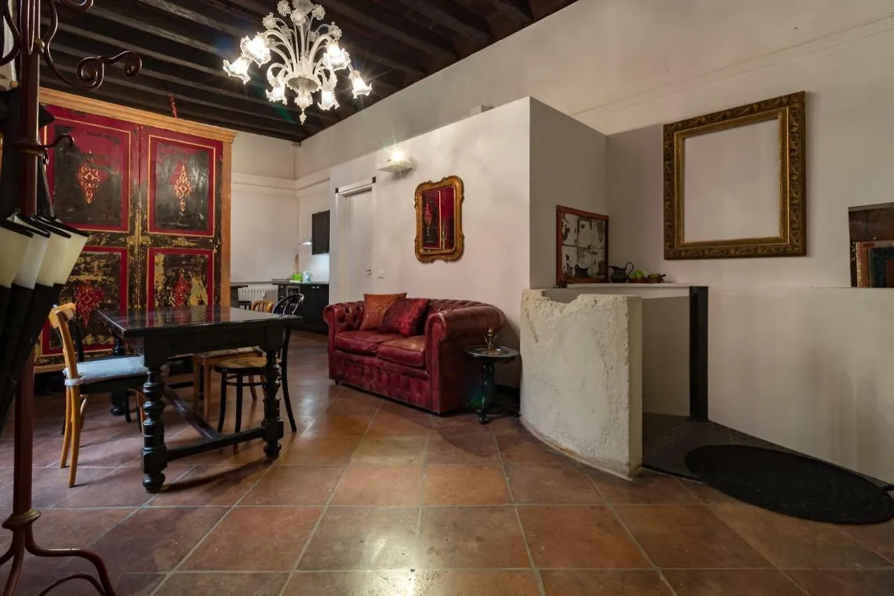 Housmart Castiglione 18 Lejlighed Bologna Italien
