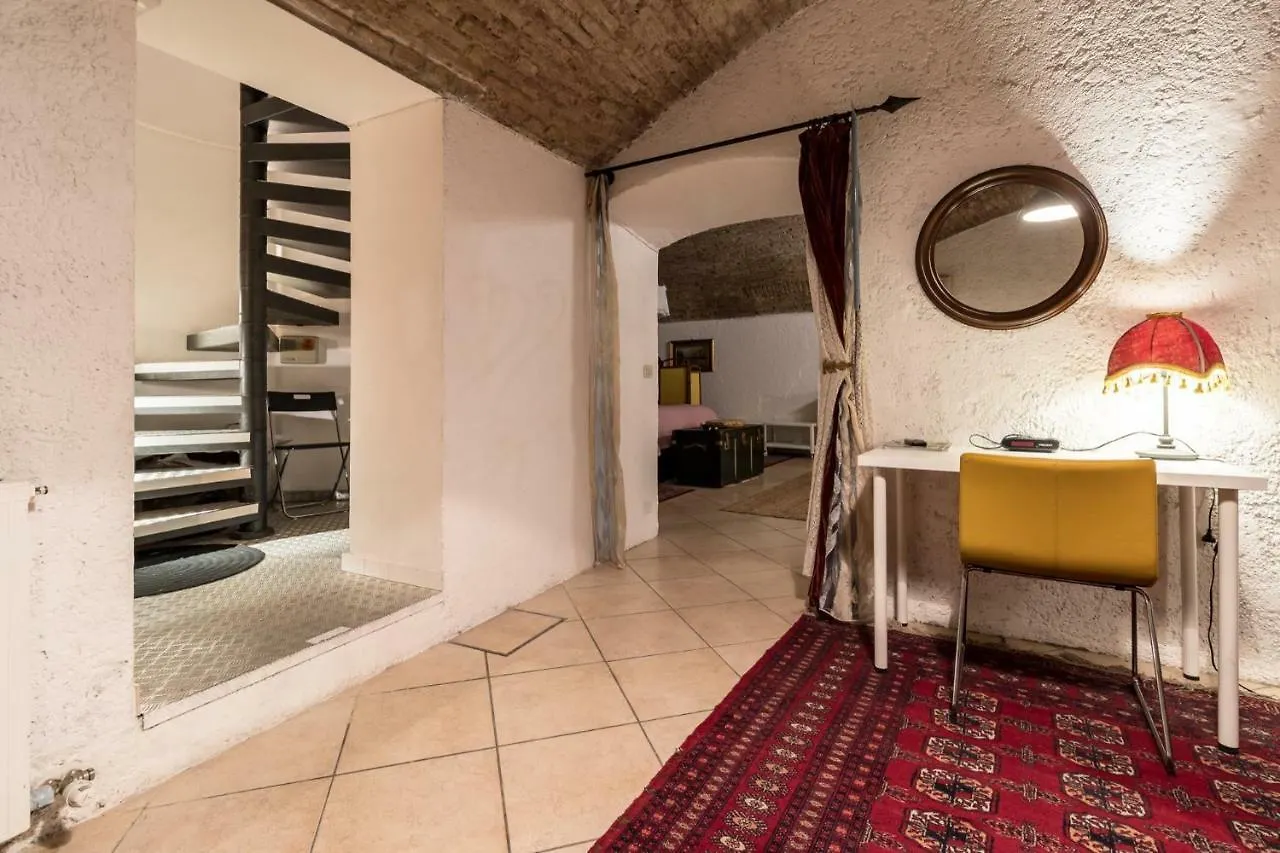 Housmart Castiglione 18 Lejlighed Bologna